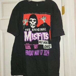 The Original Misfits Sonic Temple Ohio May 17, 2024 T-Shirt Size XL NEW
